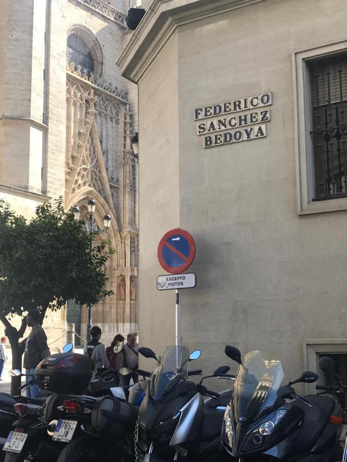 Apartamento A 60 Metros De La Catedral Seville Luaran gambar