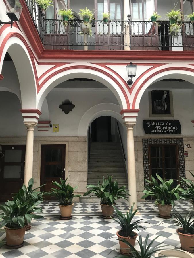 Apartamento A 60 Metros De La Catedral Seville Luaran gambar